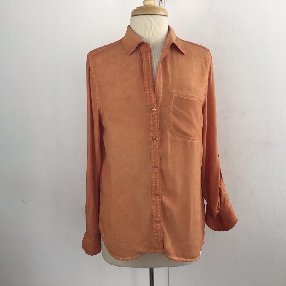 Velvet Heart Distressed Burnt Orange button up shirt Size Small